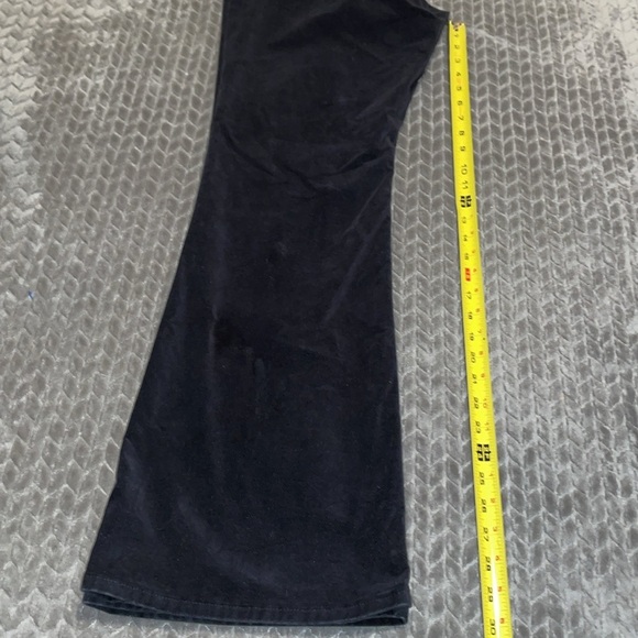 GAP ‘70’s Flare Black Crushed Velvet/Velour Pants.  Size 12/31. - Picture 11 of 11